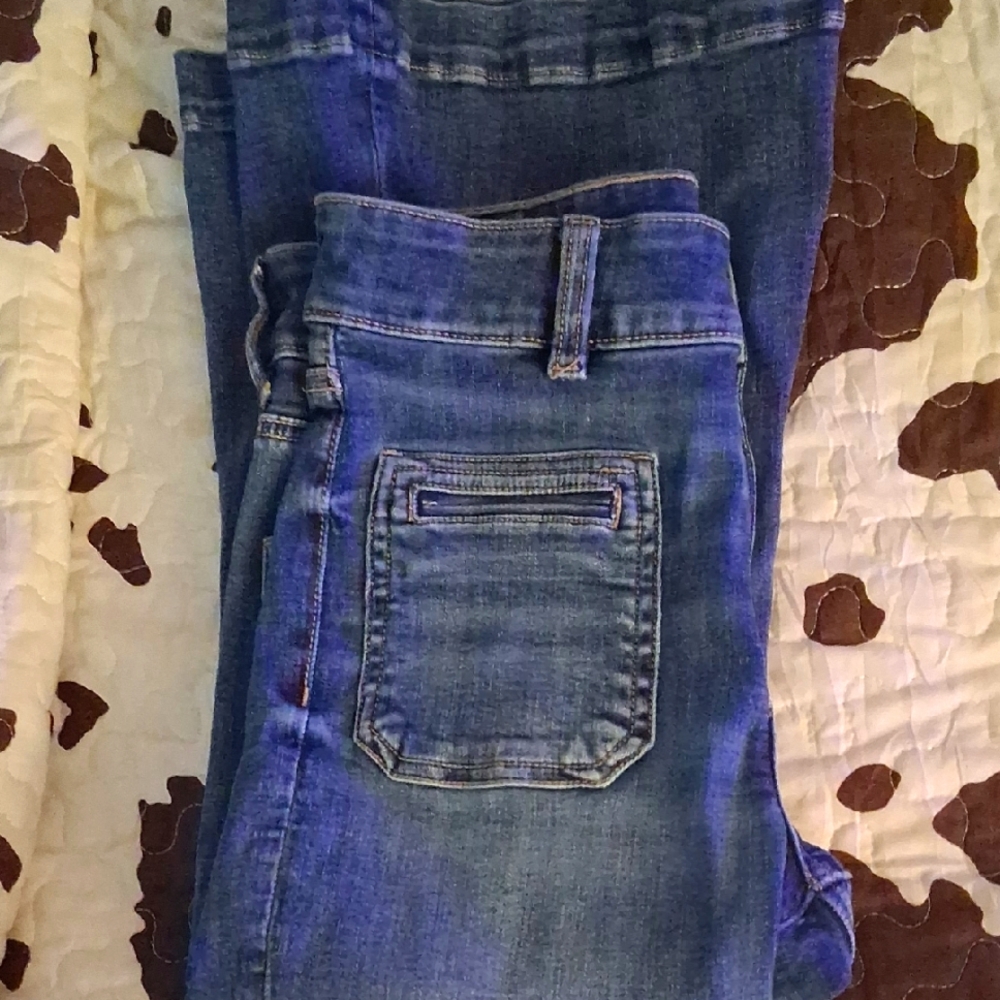*NWOT American Eagle Next Level Stretch Flare Jeans